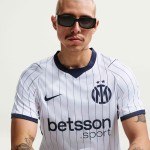 JERSEY INTER DE MILÁN VISITA 26/27 "VERSIÓN FAN"