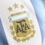JERSEY ARGENTINA 26 LOCAL VERSIÓN JUGADOR (AUTÉNTICA)